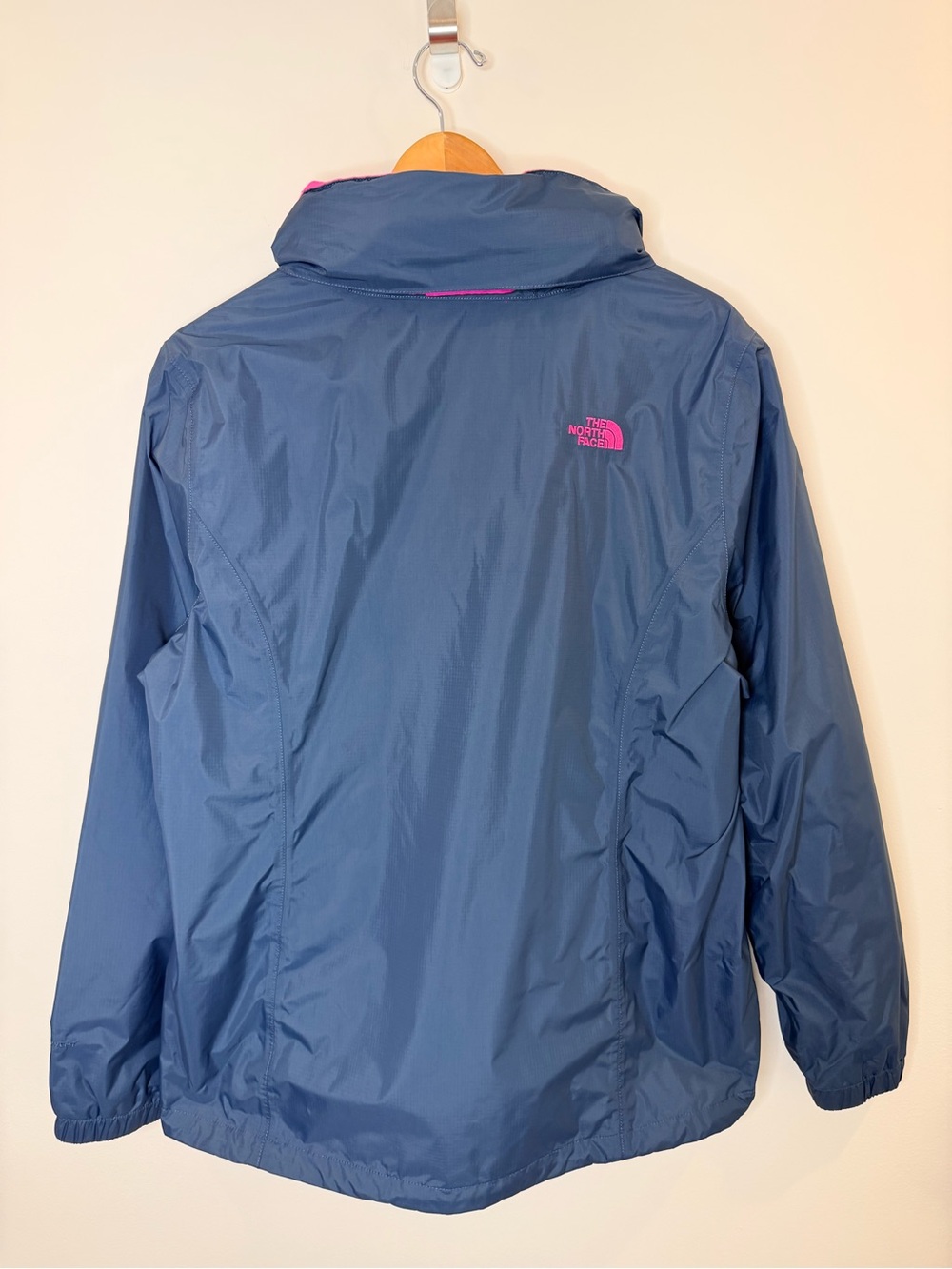 The North Face DryVent Jacket Womens XL Gray Pink Hooded Waterproof Windbreaker - Picture 7 of 7